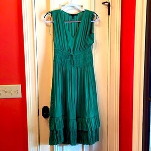 White House Black Market polyester silk sleeveless dress